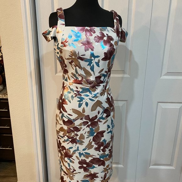 #66  E.C.I. New York Metallic Dress - Picture 1 of 14